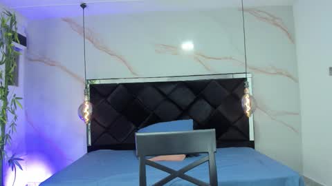 Snapshot of angelaa_cute chatting on 11, 10, 2025 ANGELA online show from 11, 10, 2025