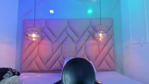 Snapshot of angelaa_cute chatting on 8, 6, 2026 ANGELA online show from 8, 6, 2026