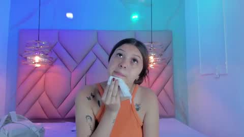 Snapshot of angelaa_cute chatting on 11, 6, 2026 ANGELA online show from 11, 6, 2026