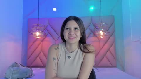 Snapshot of angelaa_cute chatting on 12, 6, 2026 ANGELA online show from 12, 6, 2026
