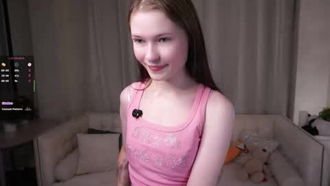 Snapshot of angelabalay chatting on 29, 10, 2025 Mary online show from 29, 10, 2025