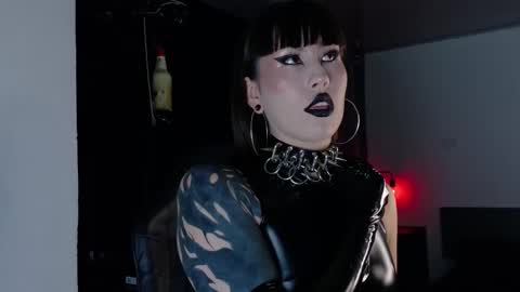 Angela help me reach 100 thumbs up online show from 15, 10, 2025