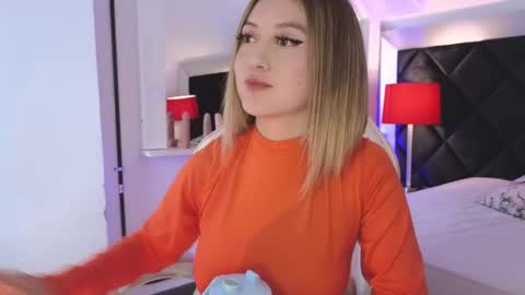 Angela Castle online show from 22, 3, 2026