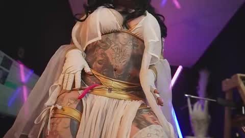 Snapshot of angelacianuro_ chatting on 10, 10, 2025 angelacianuro_ online show from 10, 10, 2025