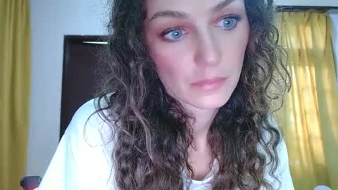 Angelbel1e online show from 24, 2, 2025