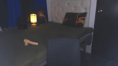 Snapshot of angelcumfallen chatting on 6, 1, 2025 Angel online show from 6, 1, 2025