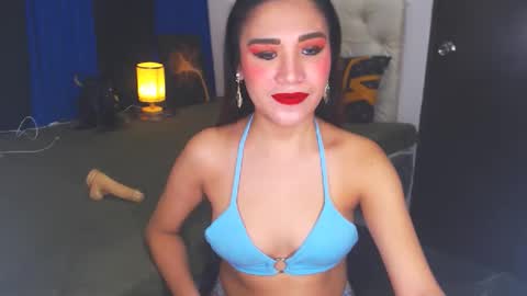 Snapshot of angelcumfallen chatting on 10, 1, 2025 Angel online show from 10, 1, 2025