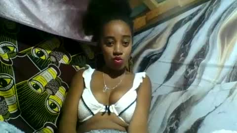 Angelettee online show from 24, 6, 2026