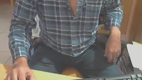 Snapshot of angelgarcia269 chatting on 8, 5, 2026 angelgarcia269 online show from 8, 5, 2026