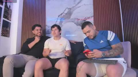 Snapshot of angelgarcia_2 chatting on 2, 5, 2026 Angel online show from 2, 5, 2026