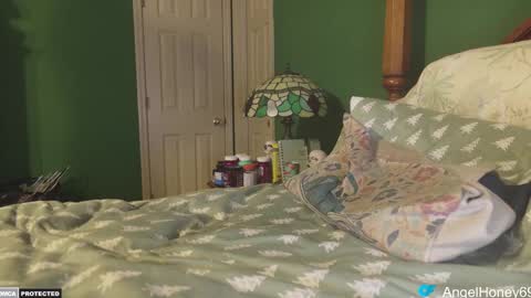 Angel Honey online show from 16, 12, 2024