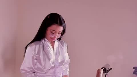 Snapshot of angeli__wu chatting on 2, 3, 2025 Angeli online show from 2, 3, 2025