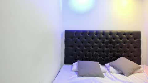 Angeli online show from 31, 10, 2025