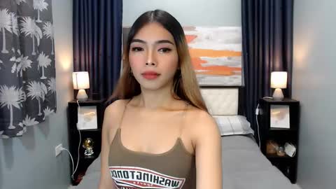 MISS PAU online show from 14, 12, 2025