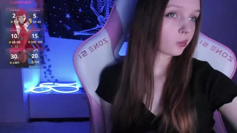 Mia online show from 10, 4, 2026