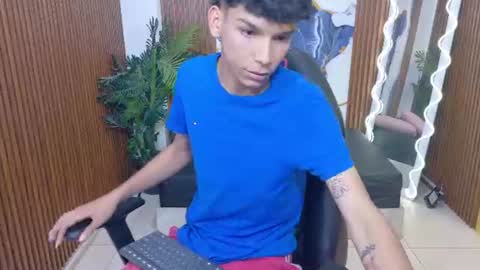 angelic_tay online show from 10, 7, 2026