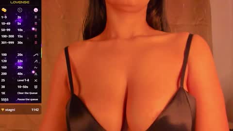 Snapshot of angelica_hot19 chatting on 4, 2, 2026 angelica_hot19 online show from 4, 2, 2026