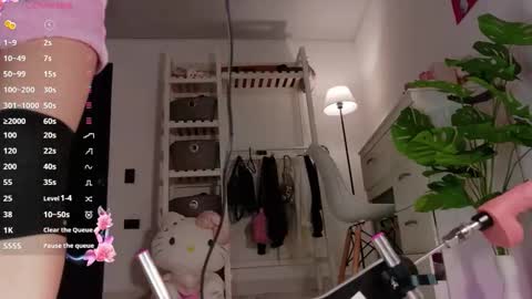 U can call me Angel online show from 9, 11, 2025