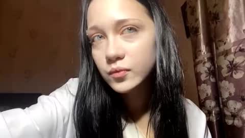 Snapshot of angelicabagwell chatting on 4, 12, 2025 Call me Hori online show from 4, 12, 2025