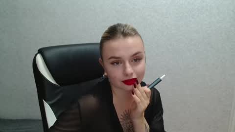 Snapshot of angelicablanch chatting on 25, 9, 2025 angelicablanch online show from 25, 9, 2025