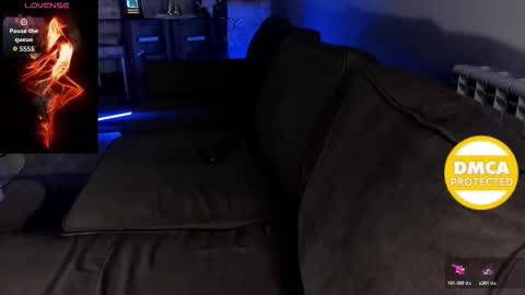 Snapshot of angelikaone chatting on 17, 12, 2025 Angelika online show from 17, 12, 2025