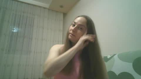 Snapshot of angelina_26 chatting on 8, 7, 2026 Angelina 26 online show from 8, 7, 2026