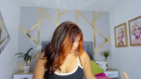   Angelina  online show from 23, 1, 2025