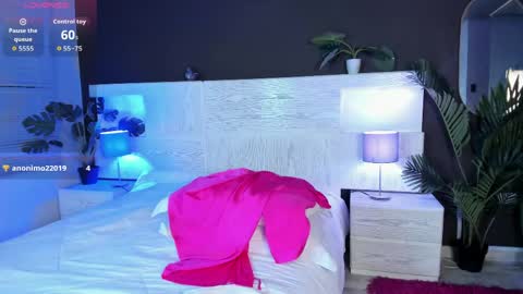 angelina_hilton online show from 12, 5, 2026