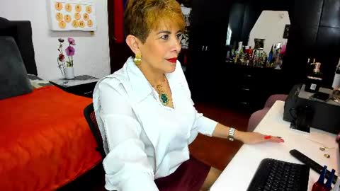 Snapshot of angelina_stone_65 chatting on 14, 7, 2026 Angelina online show from 14, 7, 2026