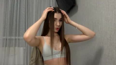 Angelina online show from 13, 1, 2026