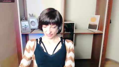 Angelina online show from 11, 10, 2025