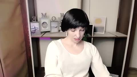 Angelina online show from 3, 3, 2026