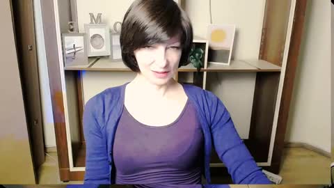 Snapshot of angelinalov_ chatting on 24, 5, 2026 Angelina online show from 24, 5, 2026