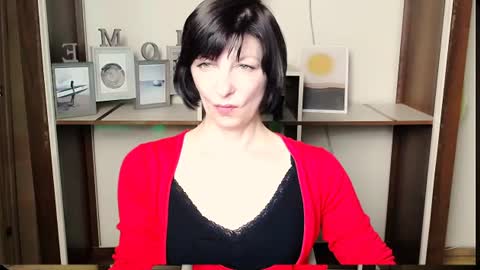 Snapshot of angelinalov_ chatting on 7, 7, 2026 Angelina online show from 7, 7, 2026