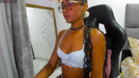 Snapshot of angelinamurphy chatting on 27, 6, 2026 AngelinaMurphy online show from 27, 6, 2026