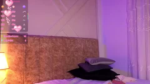 Snapshot of angelinarouse_ chatting on 3, 2, 2026 angelinarouse_ online show from 3, 2, 2026