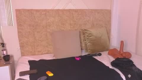 Snapshot of angelinarouse_ chatting on 21, 6, 2026 angelinarouse_ online show from 21, 6, 2026