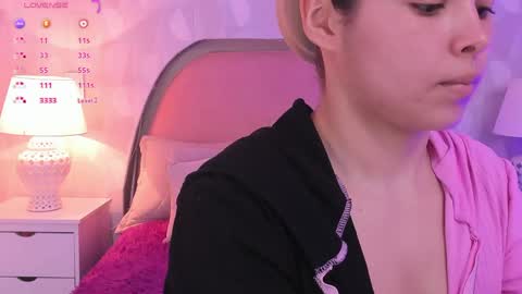 Snapshot of angeline__cute chatting on 15, 5, 2026 angeline online show from 15, 5, 2026