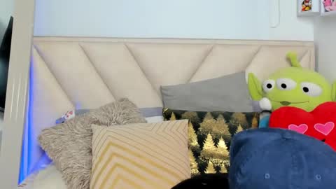 Snapshot of angeline__smith chatting on 6, 12, 2024 Angeline Smith online show from 6, 12, 2024