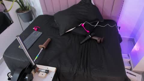 Angeline online show from 12, 1, 2025