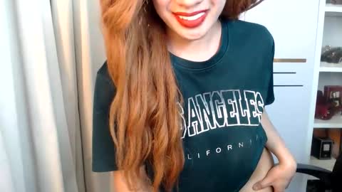 Snapshot of angelinnaxxx chatting on 16, 5, 2026 Anglina online show from 16, 5, 2026