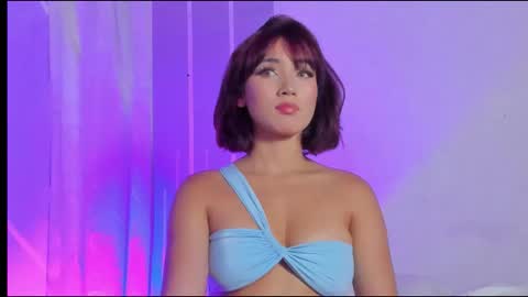 Snapshot of angelique_murphy chatting on 24, 11, 2025 Angelique Murphy online show from 24, 11, 2025