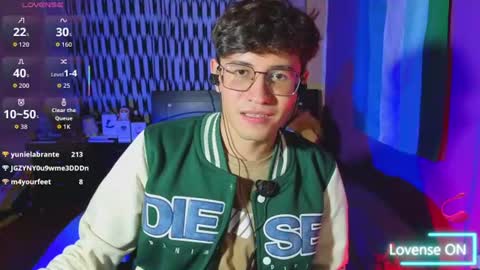 Snapshot of angelito18_twink chatting on 22, 6, 2026 Angel online show from 22, 6, 2026