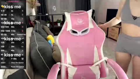 angelkissmee online show from 27, 11, 2025