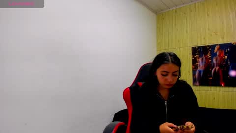 Snapshot of angell_cooper8 chatting on 5, 5, 2026 Angell cooper8 online show from 5, 5, 2026