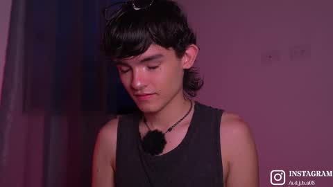 Angelo I work from home this is my room  online show from 31, 1, 2026