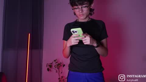 Angelo I work from home this is my room  online show from 5, 2, 2026