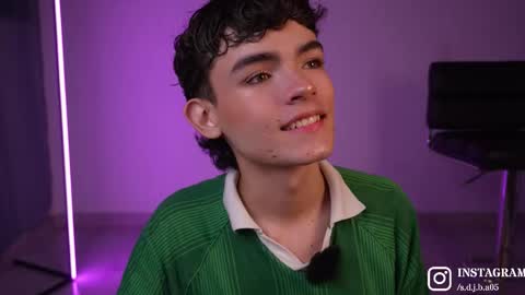 Angelo I work from home this is my room  online show from 28, 2, 2026