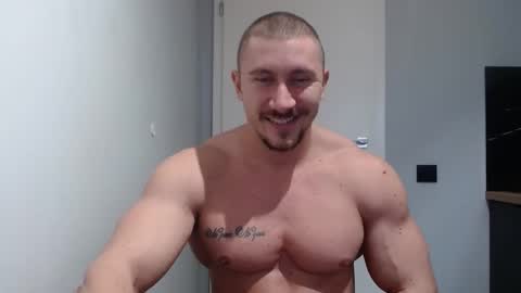  ------- SEX SHOW WITH GUYS AND GIRLS  MUSCLE SHOW online show from 2, 12, 2024
