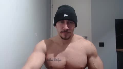  ------- SEX SHOW WITH GUYS AND GIRLS  MUSCLE SHOW online show from 11, 2, 2025